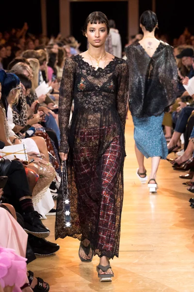 Look 31
